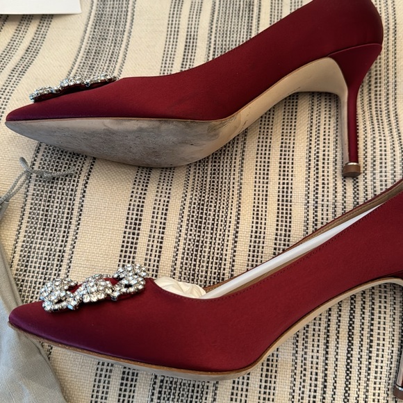 Manolo Blahnik Hangisi - Picture 12 of 16